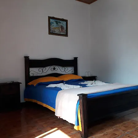 Hotel La Uvita Puerto Limon Buitenkant foto