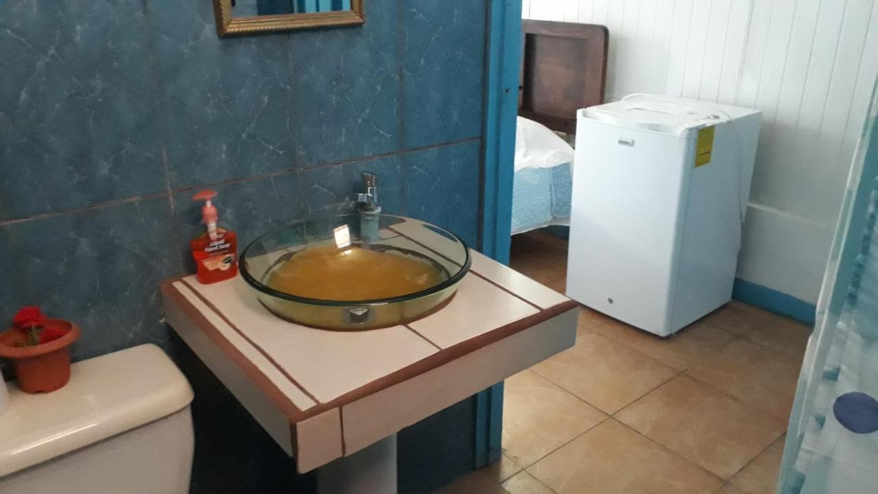 La Uvita Lodge *